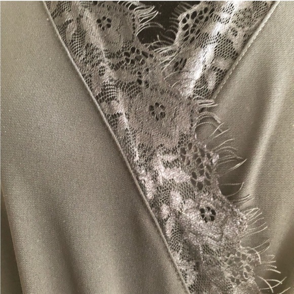 ASOS crossover camisole - Picture 2 of 6